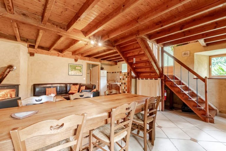 salle à manger gite les souins